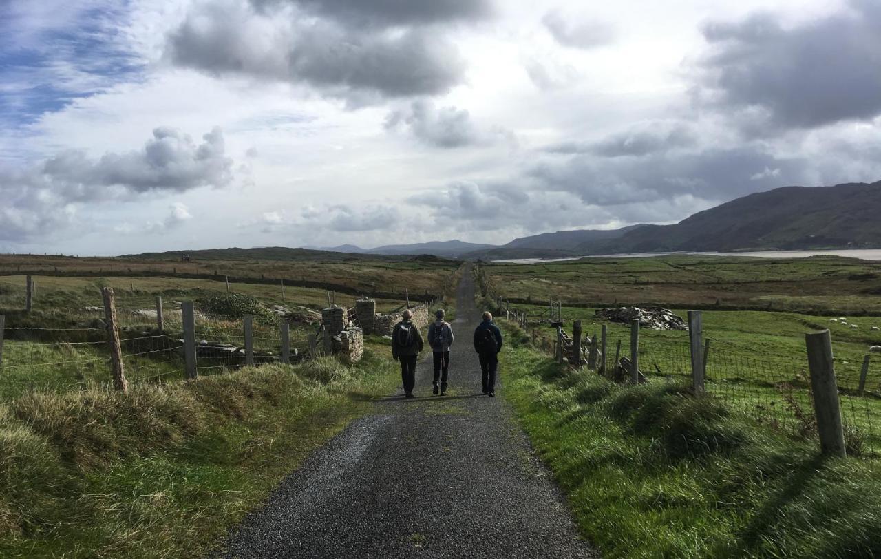The Lookout Ardara Hotel Exterior foto